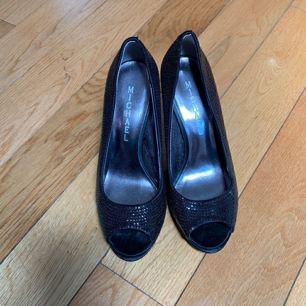 Michael Shannon GUC black sequin peep toe heels Size 5.5